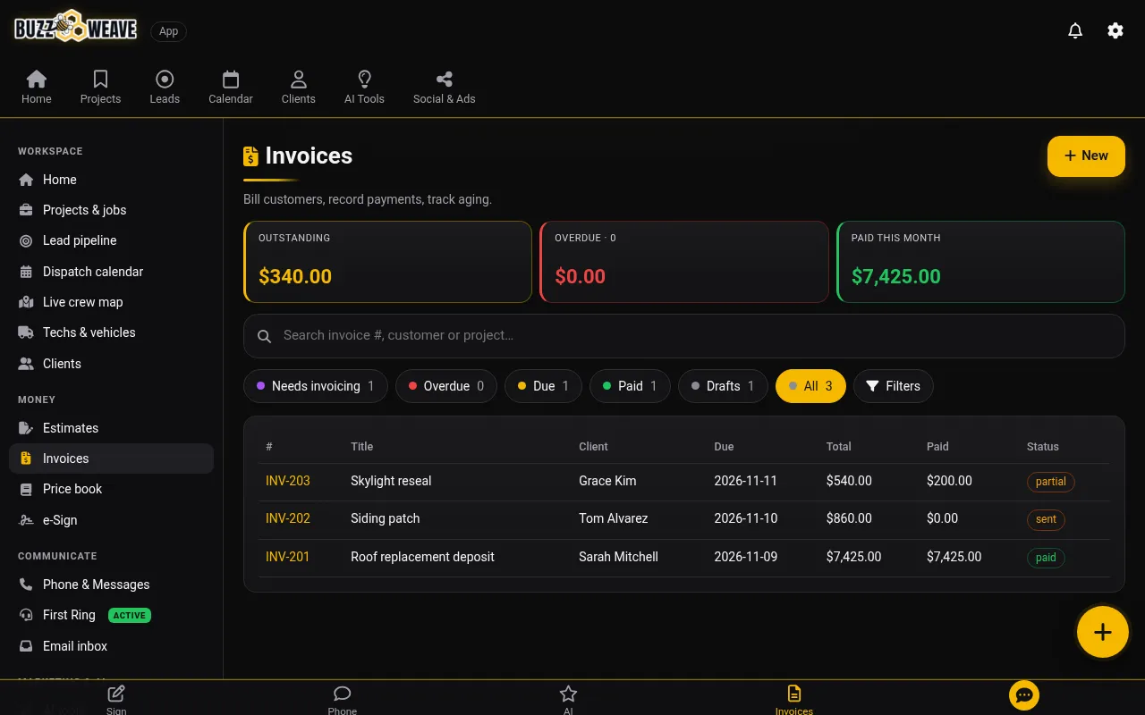 Invoices screen (demo data)